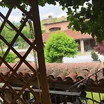 Cascina Del Monastero Lantgård La Morra