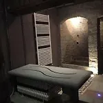 Cascina Del Monastero Lantgård La Morra