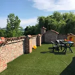 Cascina Del Monastero Lantgård *