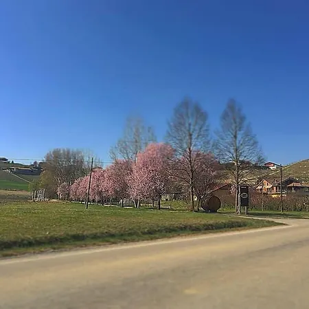 Cascina Del Monastero * La Morra