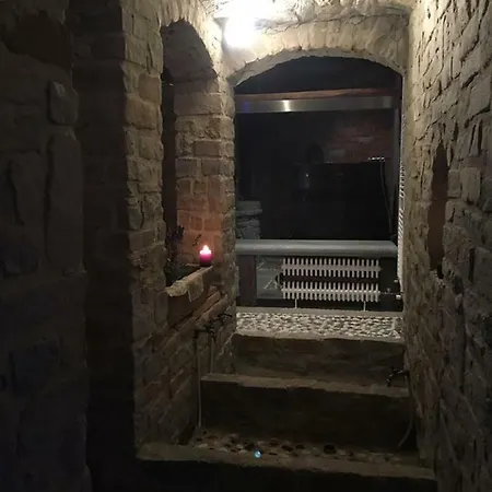 Farmház Cascina Del Monastero La Morra