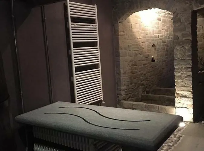 Cascina Del Monastero Фермерский дом Ла Морра